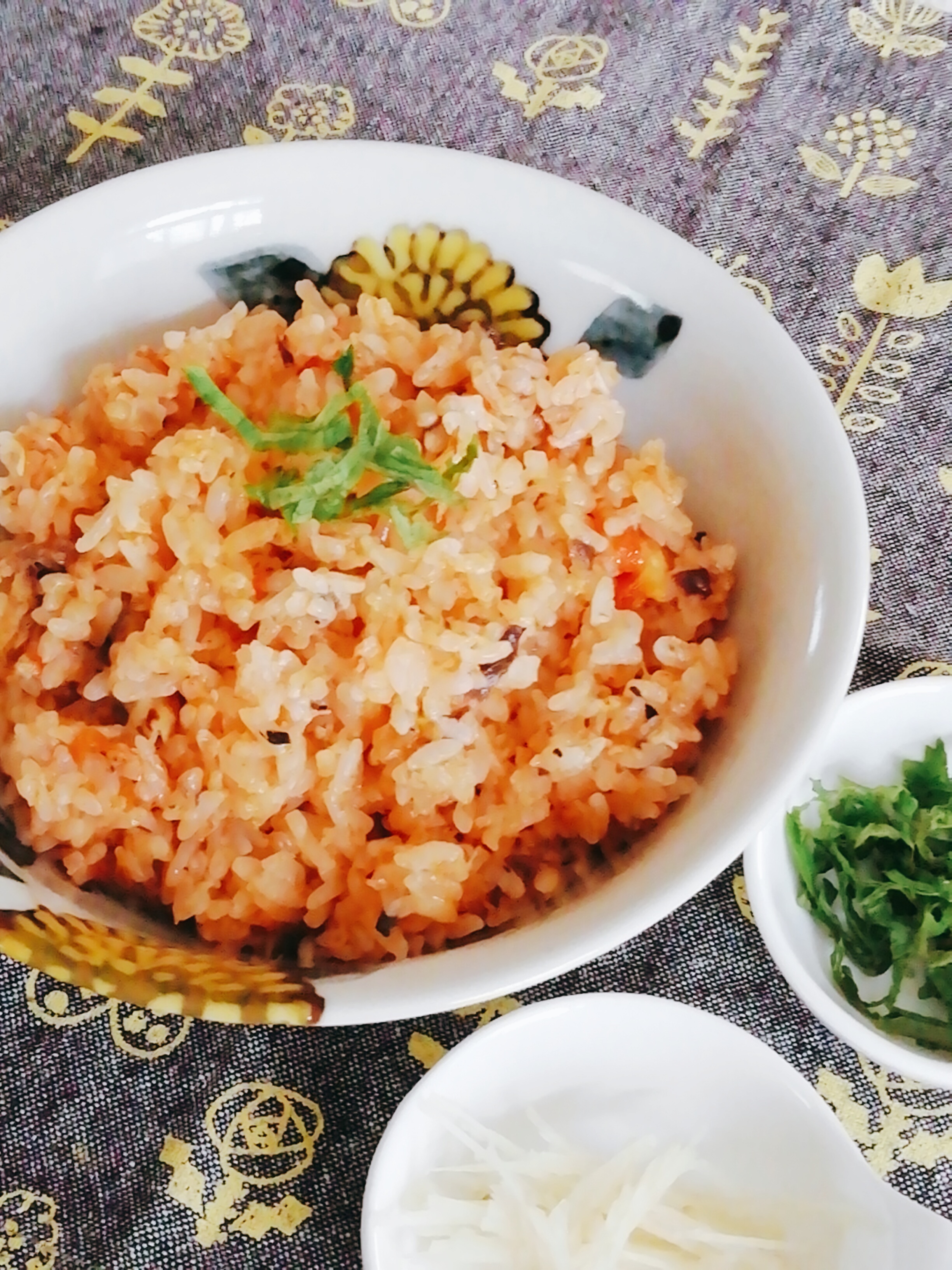 さば缶とトマトの炊き込みご飯