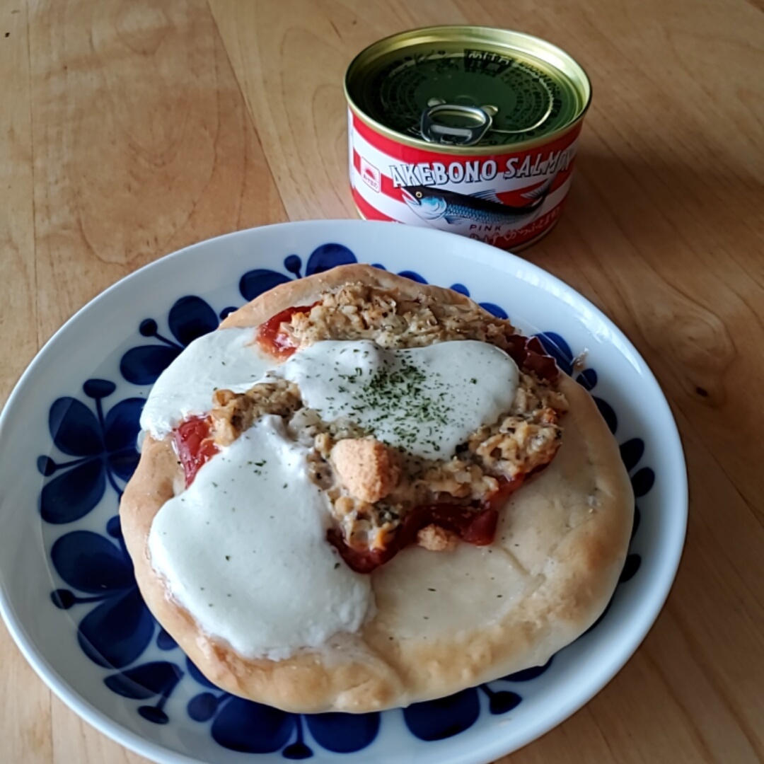 お家で簡単、鮭のお総菜パン