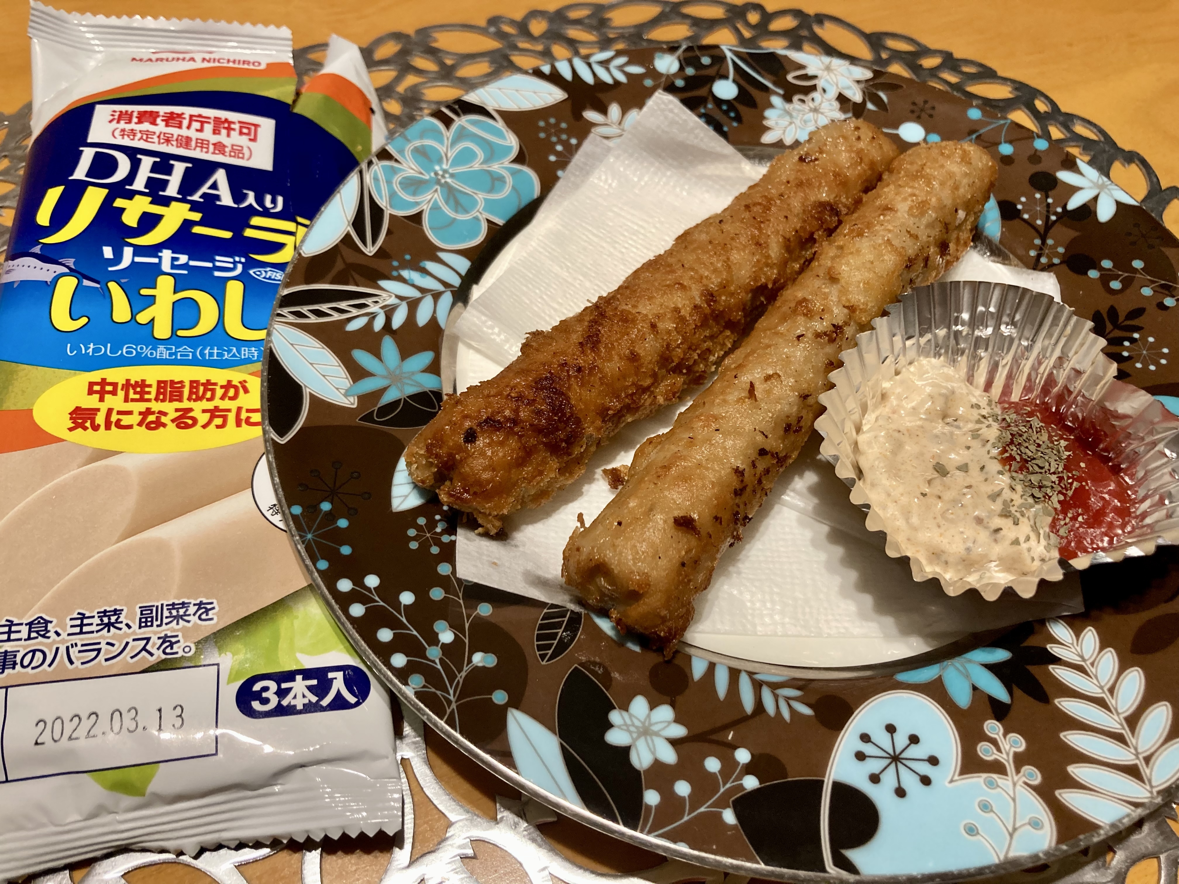 サクサクDHA入りリサーラソーセージいわし入り
